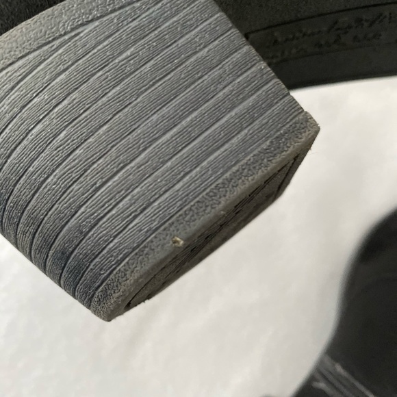 American Eagle by Payless Size 9 Black Bootie. - Picture 13 of 16